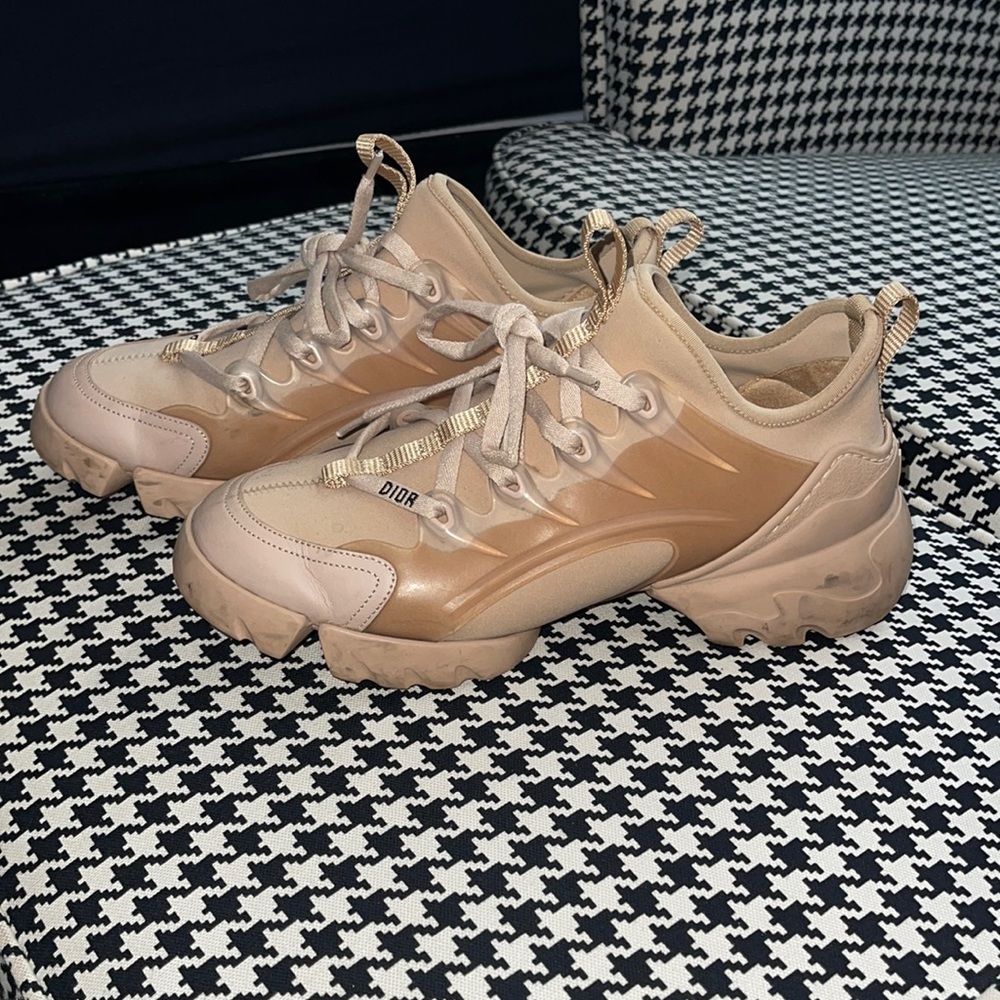 Authentic Dior sneakers size 37 great condition